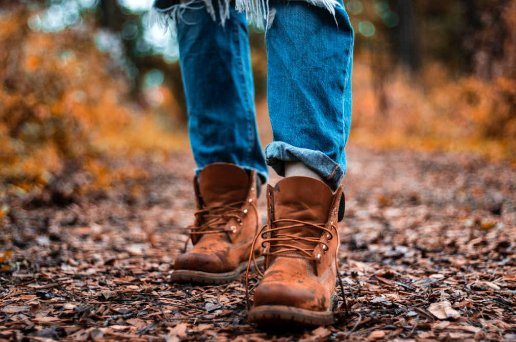 wearing right color jeans with hiking boots