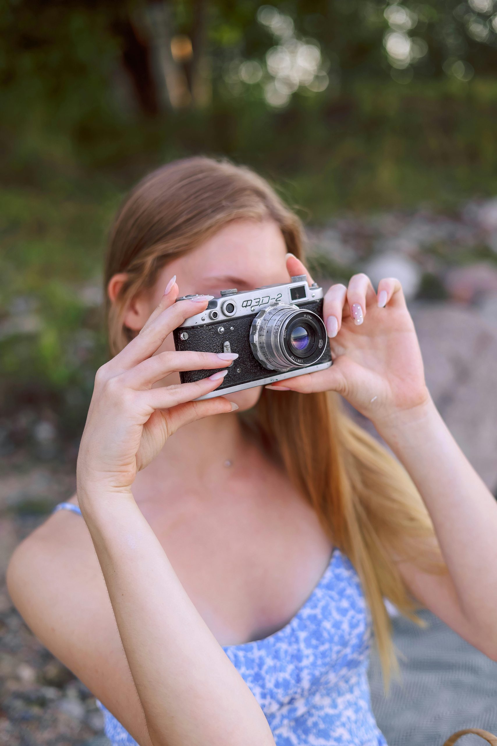 What is the strongest lens in binoculars? 